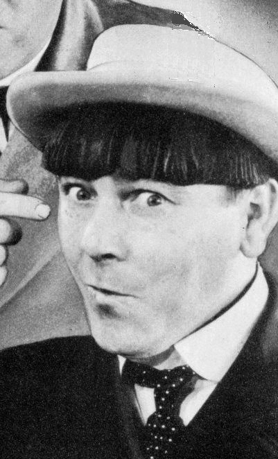 Moe_Howard_1937_%28cropped%29.jpg